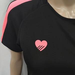 Women's t-shirt mesh